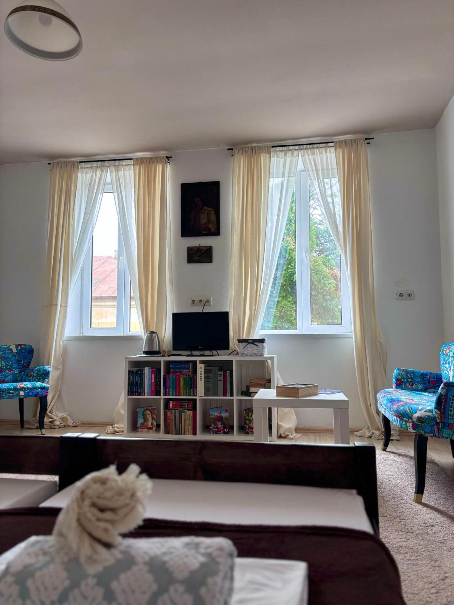 Casa Trandafirilor Hotel Tulcea Bagian luar foto