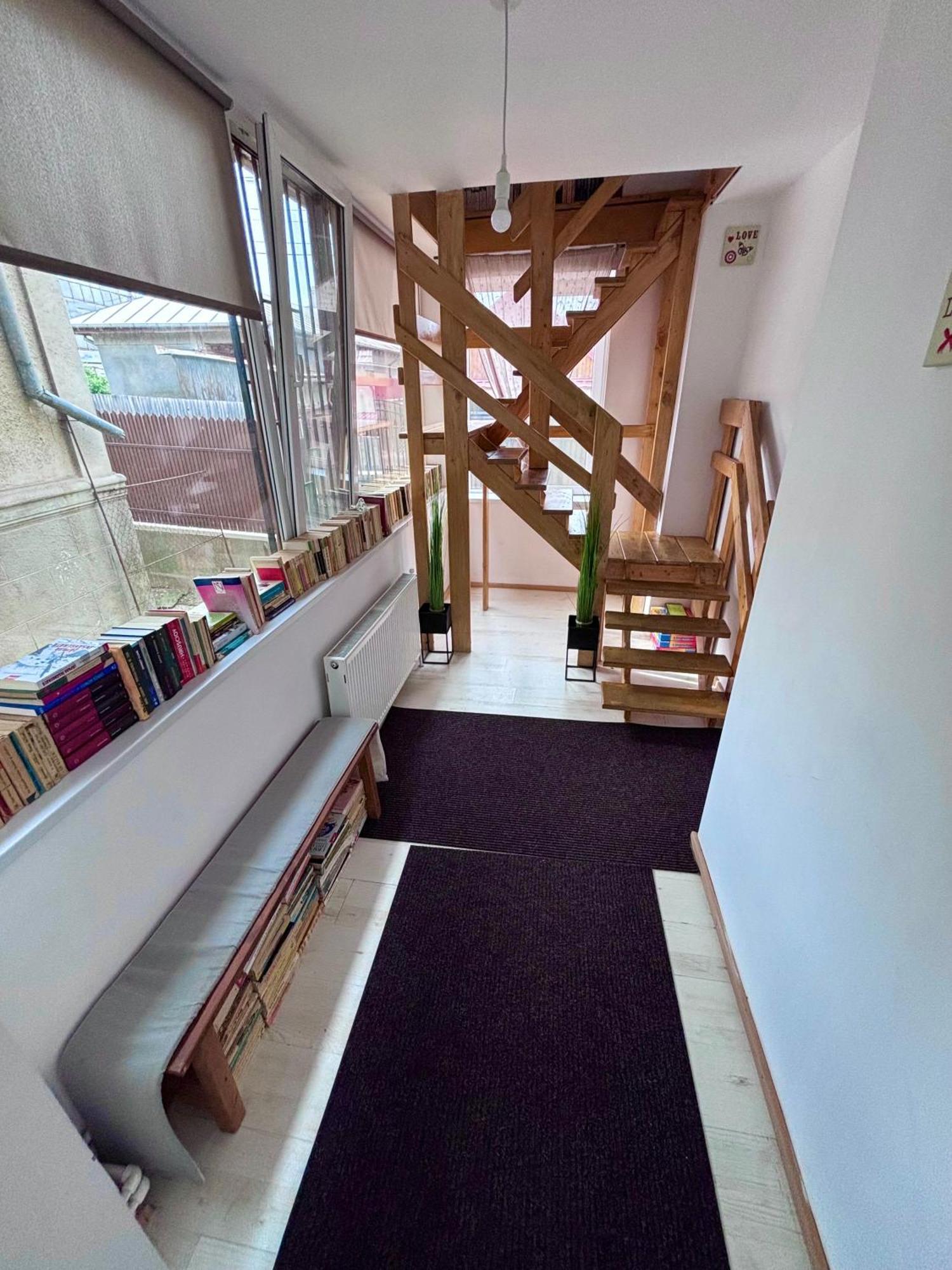 Casa Trandafirilor Hotel Tulcea Bagian luar foto