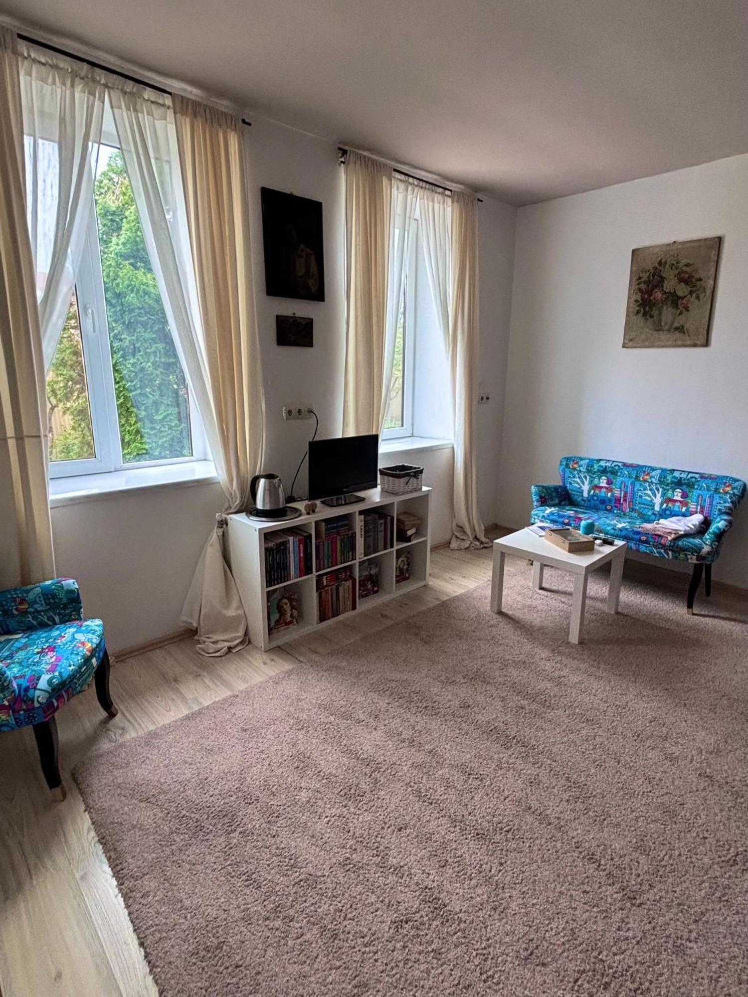 Casa Trandafirilor Hotel Tulcea Bagian luar foto